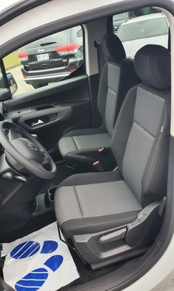 Toyota Proace City Verso cena 124900 przebieg: 20, rok produkcji 2022 z Pińczów małe 326